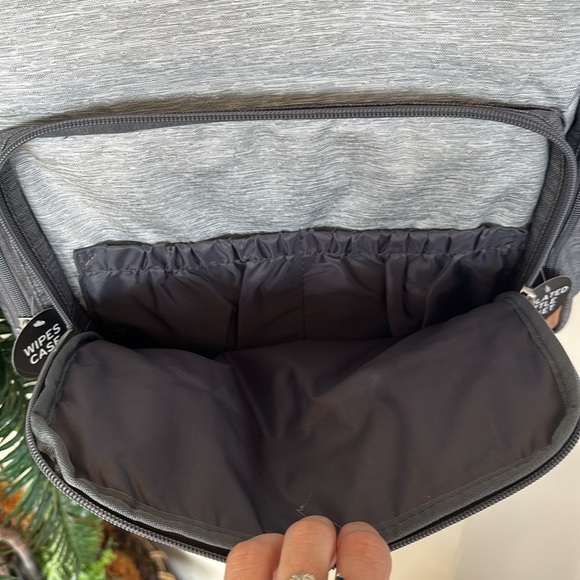 Brand New Eddie Bauer Cascade Back Pack Diaper Bag Two Tone Gray Organizer - Picture 9 of 16